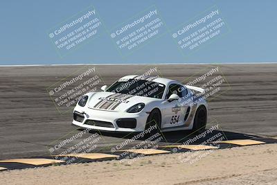 media/Oct-19-2025-PCA San Diego (Sun) [[b7baa86645]]/4-Yellow Group/Session 2 (Bowl)/